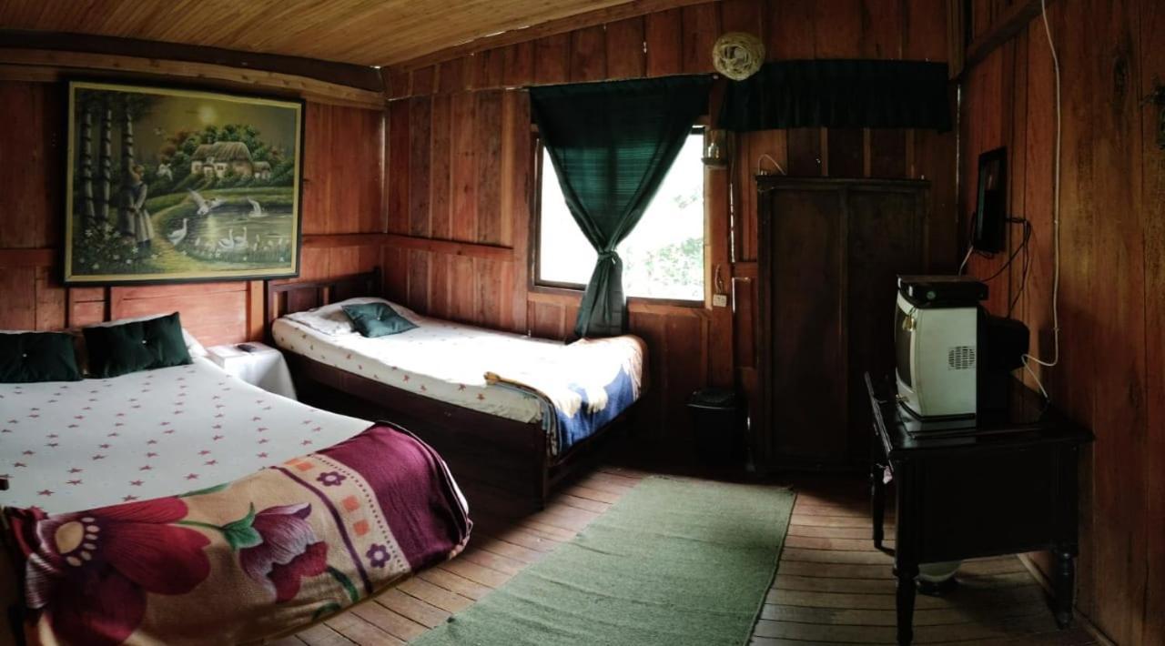 Hostal Casa Del Rio Calima Extérieur photo